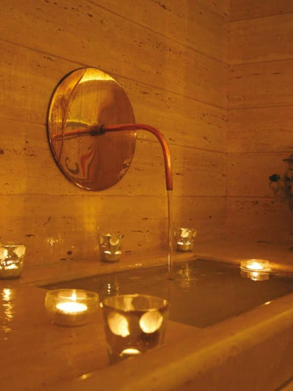 Sauna, steam room, Turkish bath, body treatments, body scrubs