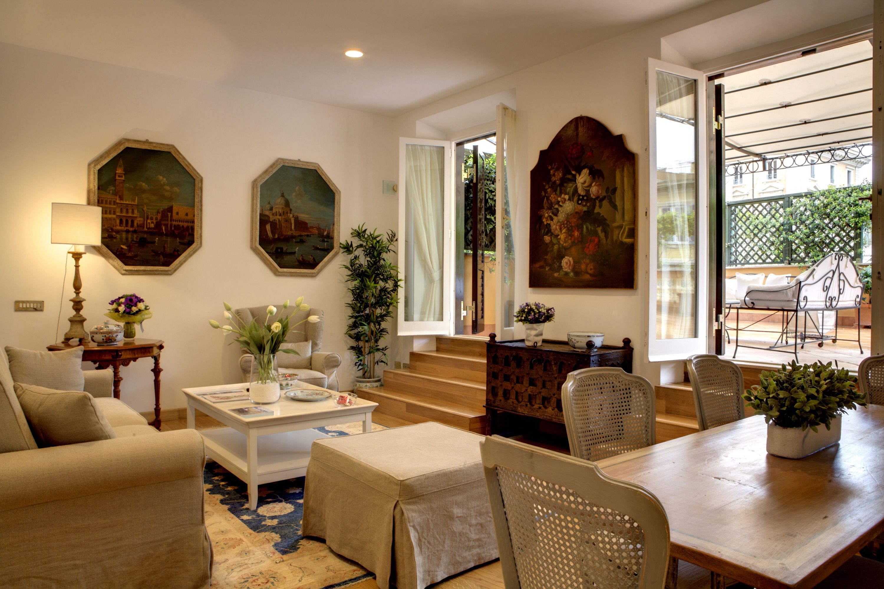 En 42-tommers Flatskjerm-TV med Parabol-TV samt TV og filmkjøp