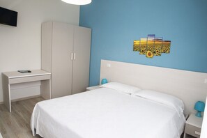 Desk, blackout drapes, free WiFi, bed sheets