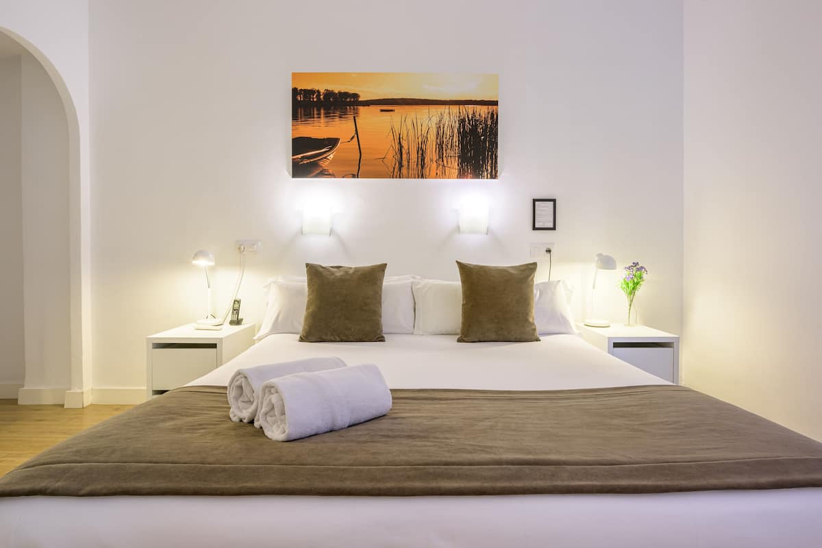 Standard Double Room | Premium bedding, down duvets, individually furnished, desk