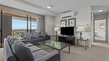 Three Bedroom Apartment | Living area