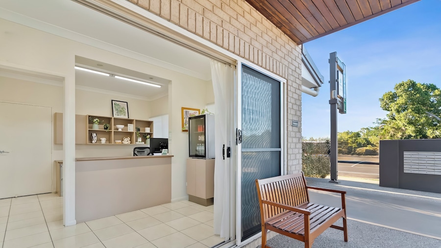 Emerald Inn by Travellers