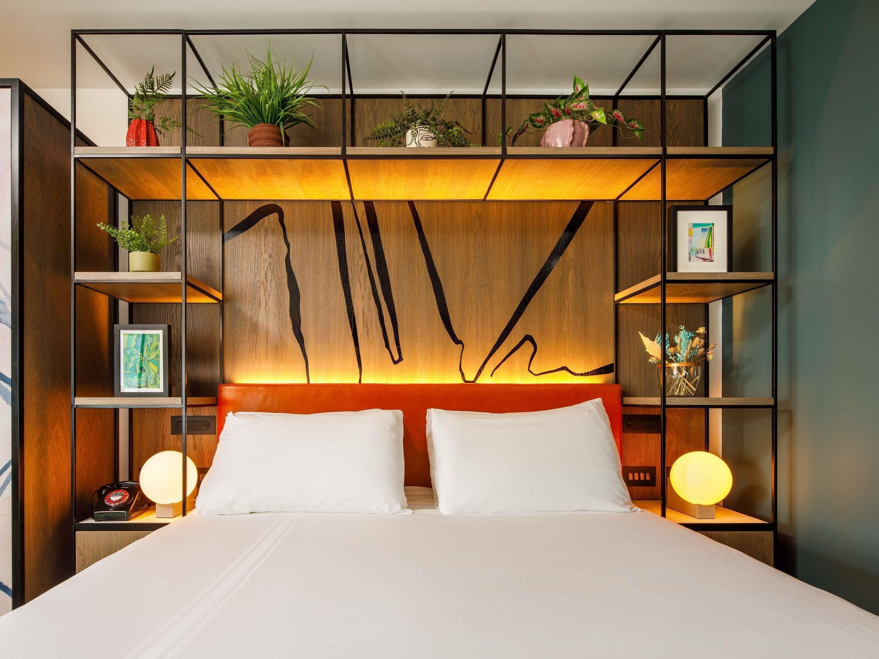 In-room safe, desk, soundproofing, iron/ironing board
