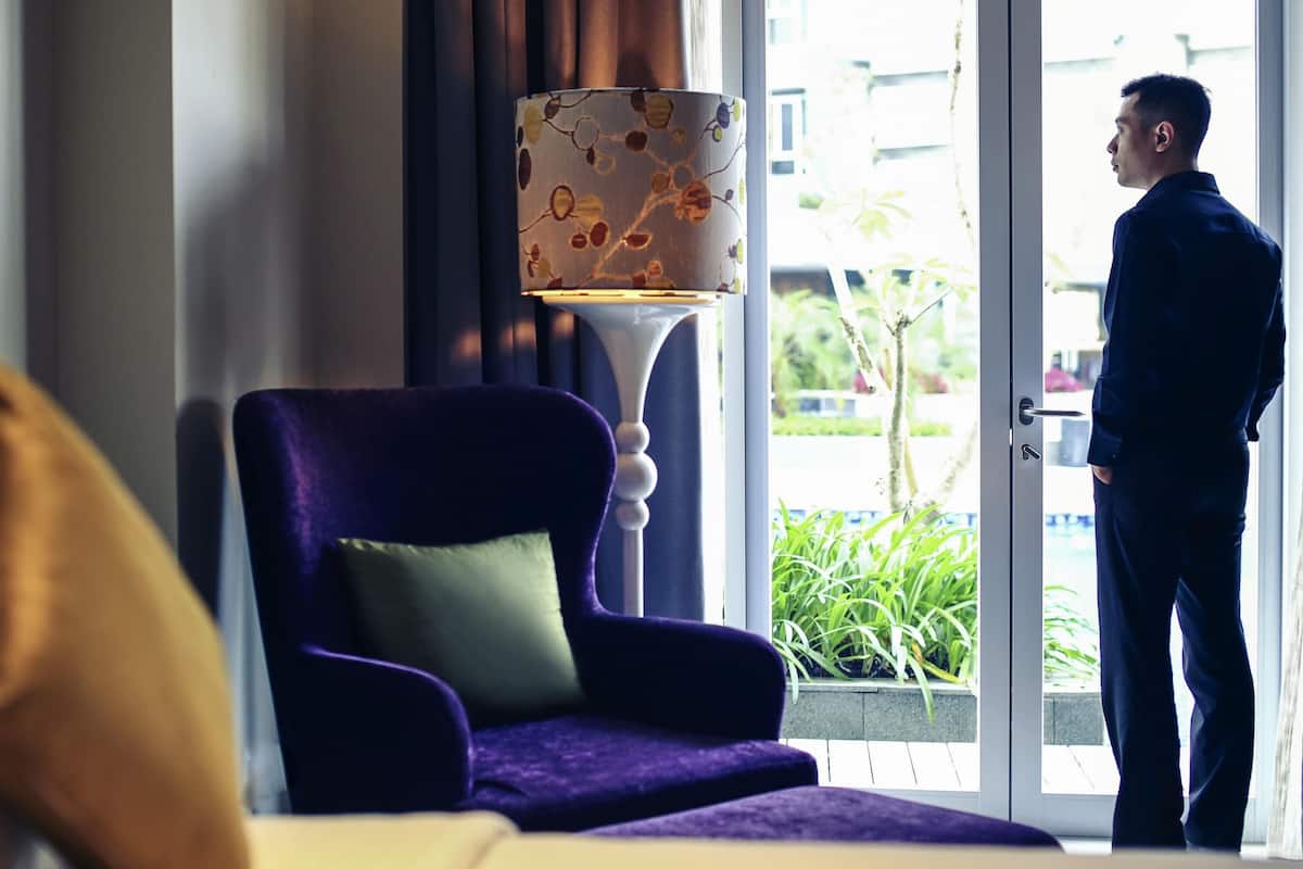 Room, 1 King Bed (The Lagoon) | In-room safe, desk, laptop workspace, soundproofing