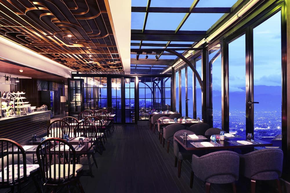 Grand Mercure Bandung Setiabudi