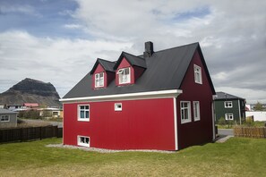 Exterior - Grundarfjördur Hostel (Grundarfjörður)