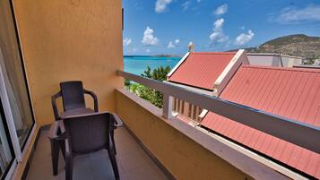 Literie de qualité supérieure, coffres-forts dans les chambres