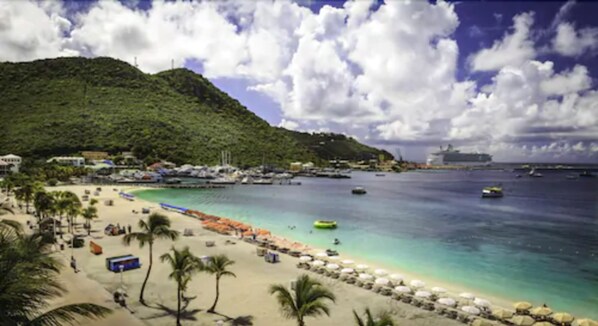 Quang cảnh nhìn từ nơi lưu trú