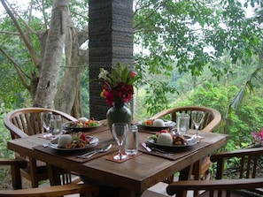 Villa Beji , 2 Bedrooms , Private pool, Valley View | Terrasse/Patio