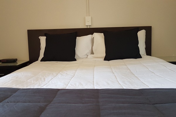 1 habitación, escritorio, cortinas blackout y wifi gratis