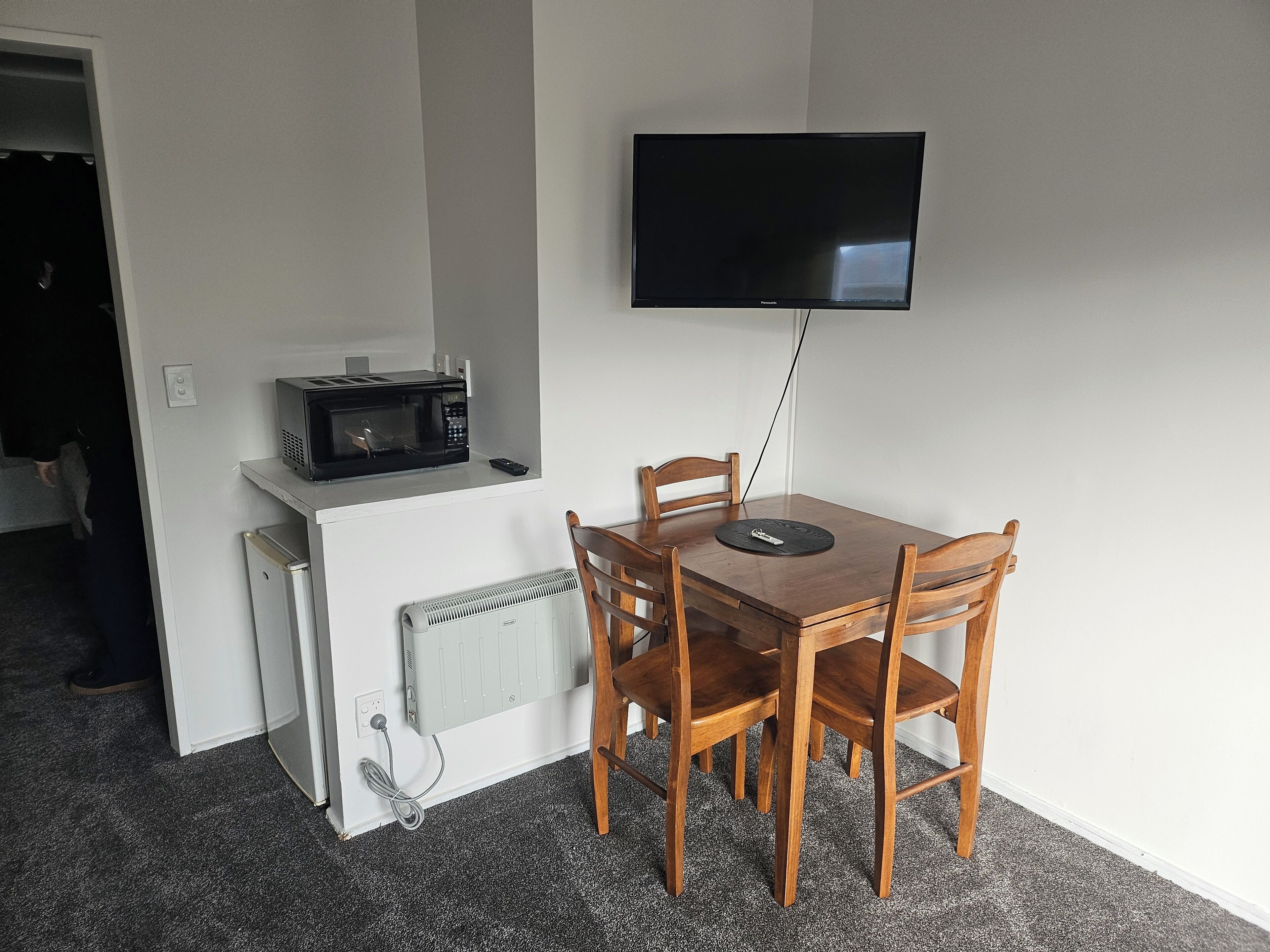 Photo - 88 Wallace Court Motel - Free Parking