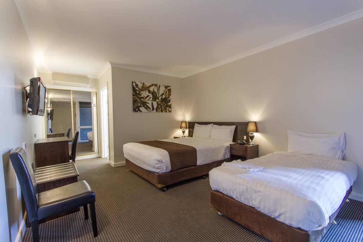 Desk, blackout drapes, iron/ironing board, free WiFi