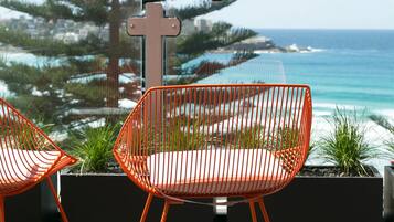 2 Bedroom Interconnecting with Ocean Views and Balcony | Terrace/patio