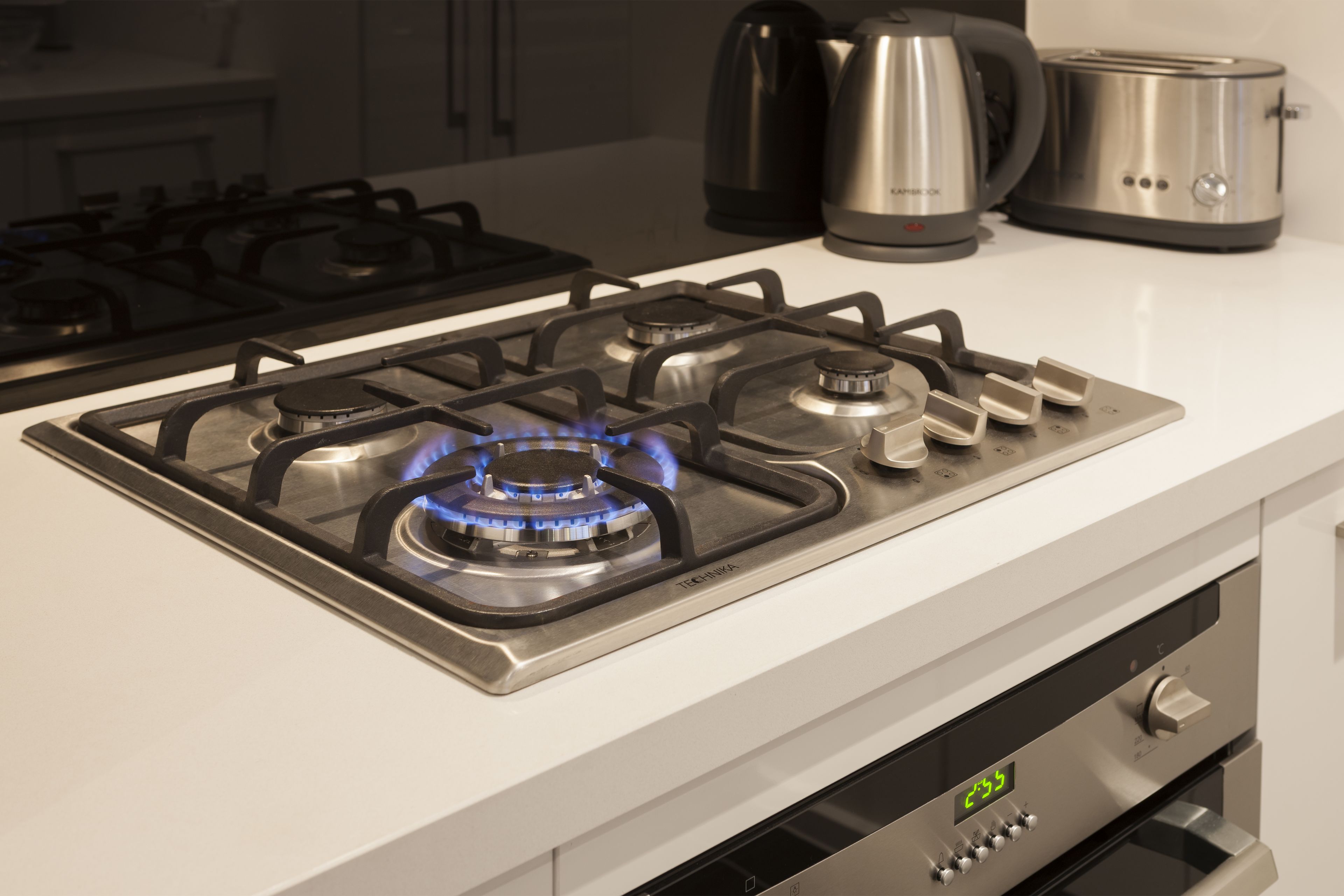 fridge, microwave, coffee/tea maker, electric kettle