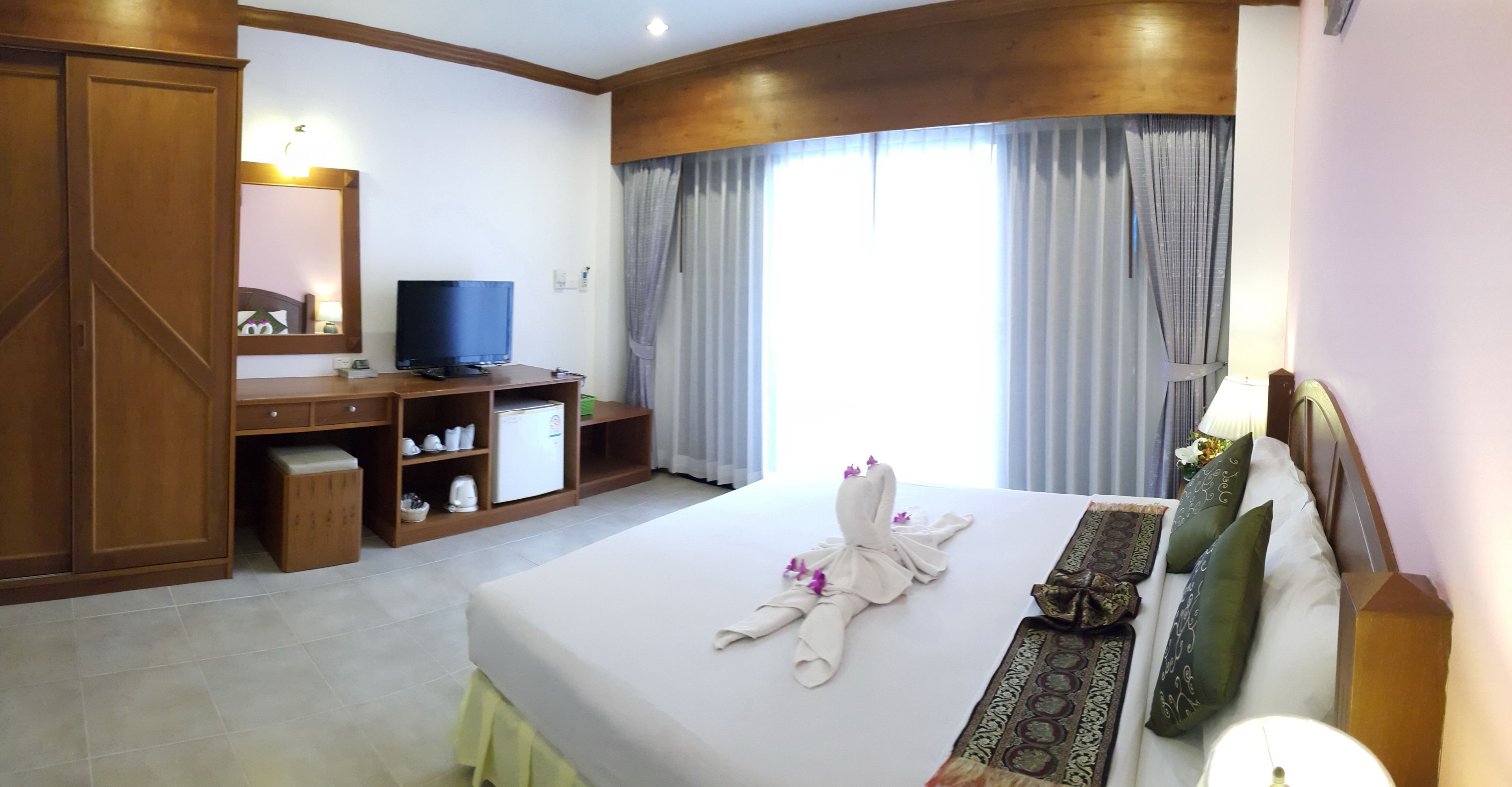 vip room | in-room safe, blackout curtains, rollaway beds, free wifi