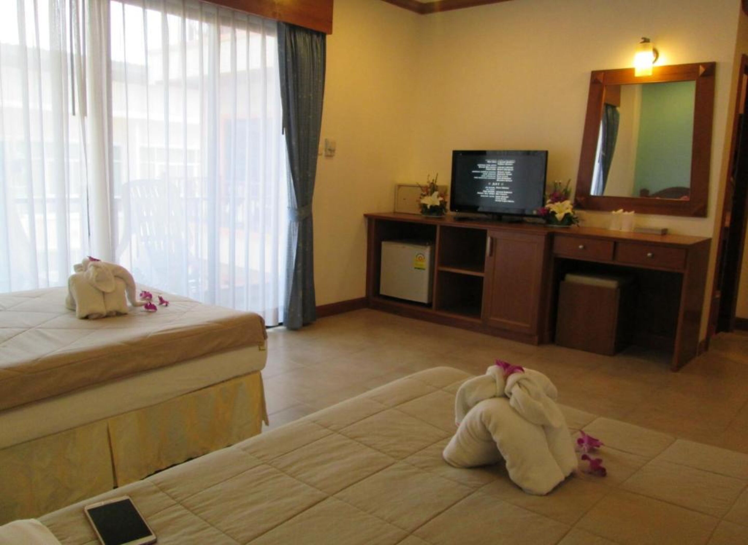 superior twin room | view from room