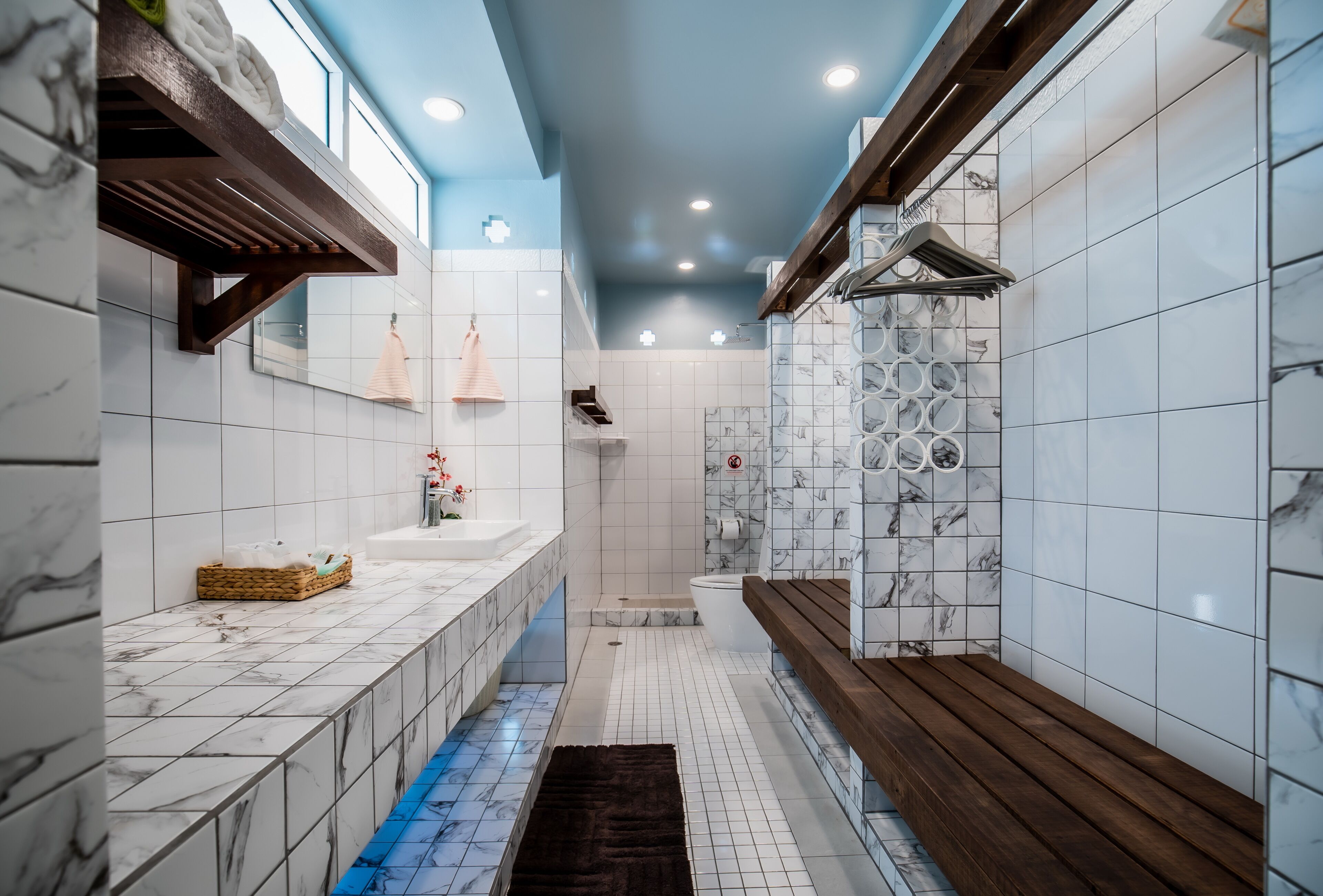 superior villa, garden view | bathroom | shower, rainfall showerhead, free toiletries, hair dryer