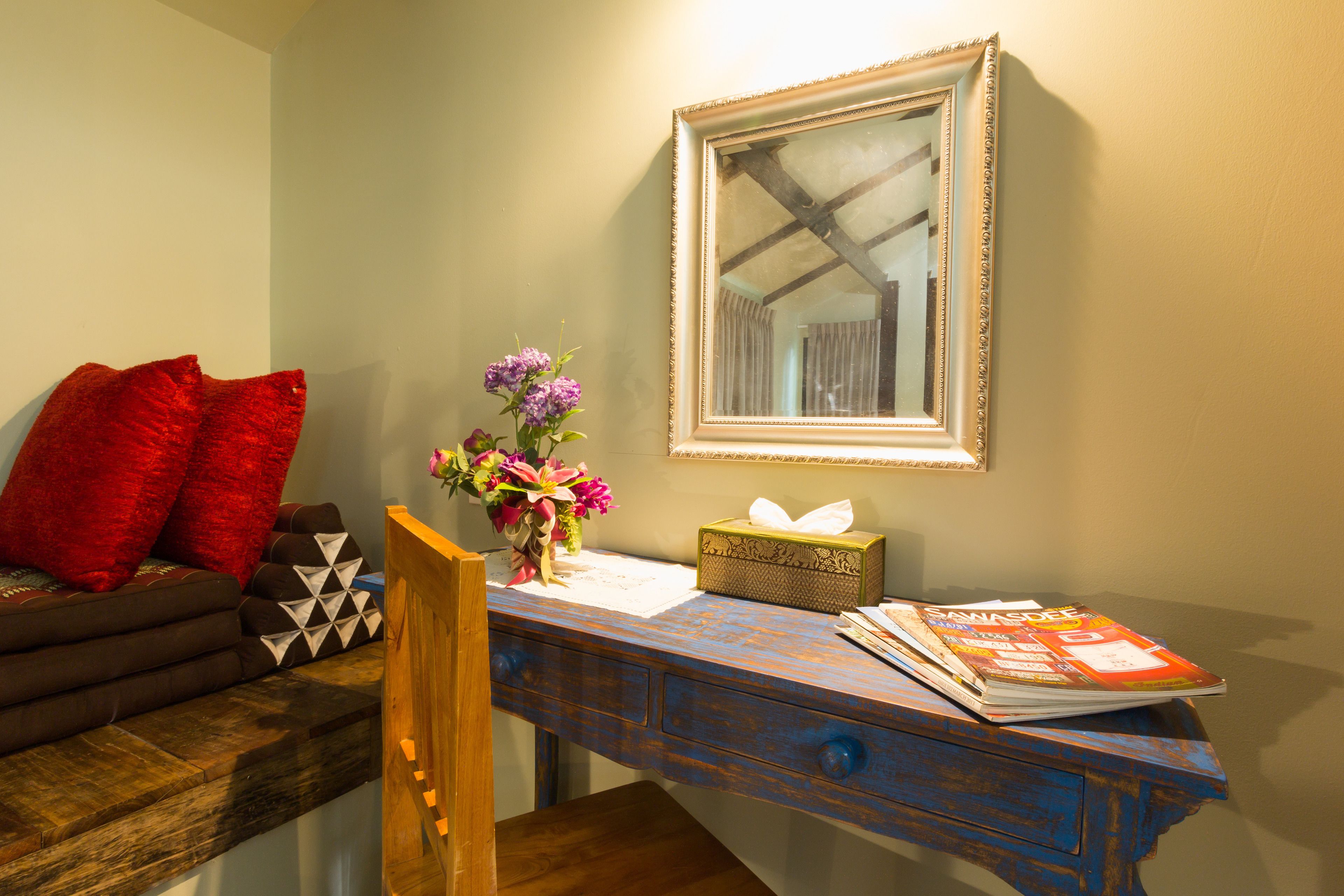 family house, 2 bedrooms, kitchen, courtyard area | in-room business centre