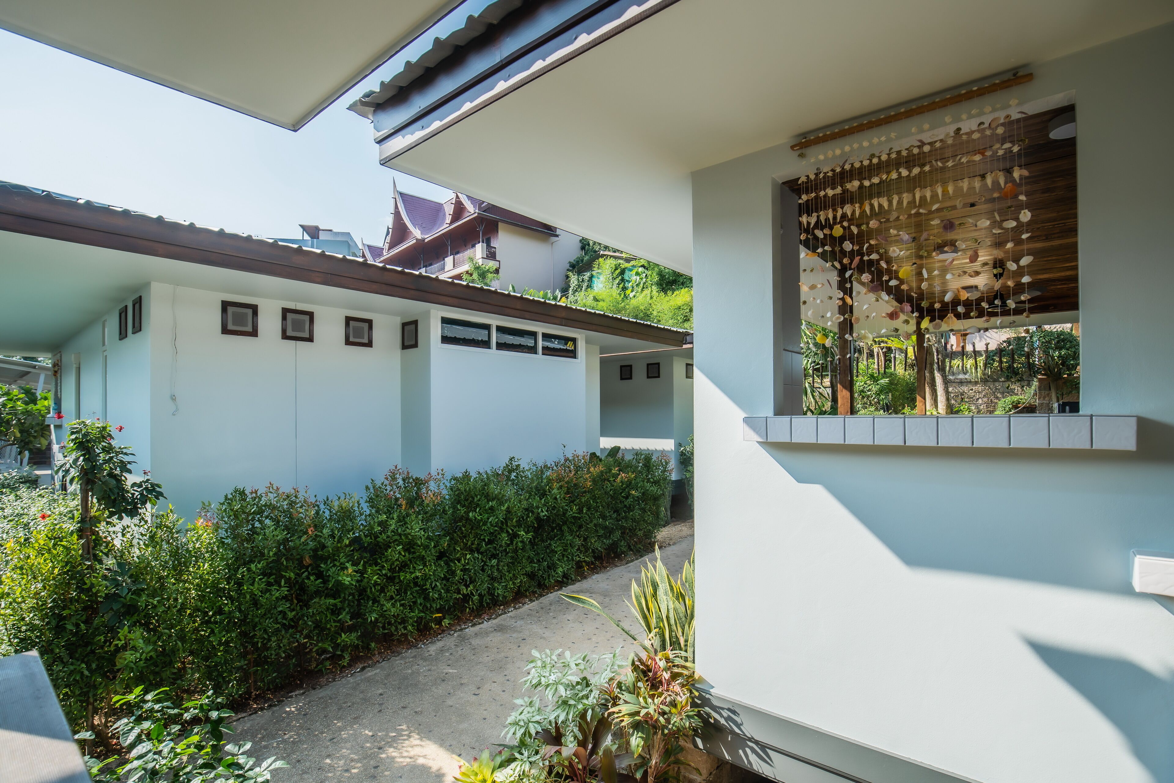 superior villa, garden view | balcony view