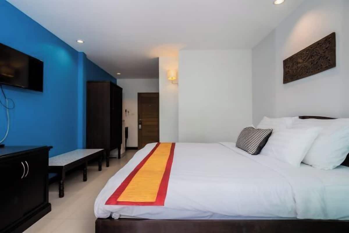 1 Schlafzimmer, Zimmersafe, Schreibtisch, Zustellbetten