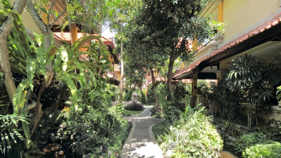 Royal Hotel and Villa Bali