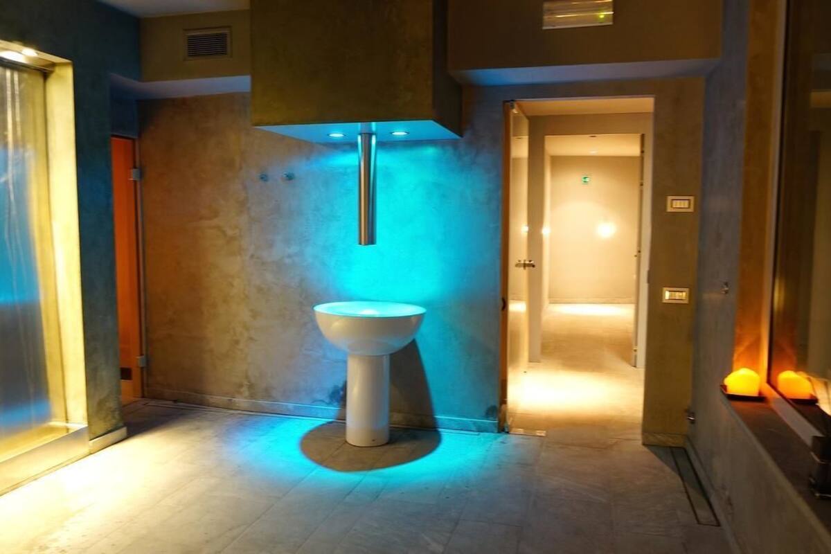 sauna, steam room, massages