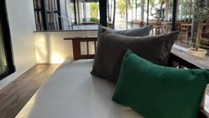 Dobbeltrom – deluxe, badekar | Terrasse/patio