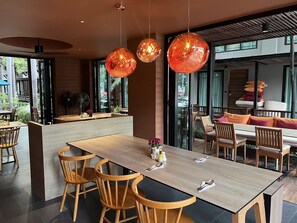 Lunch and dinner served - Banlansuan Resort (Cha-am)