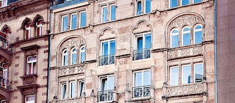 Five Elements Hostel