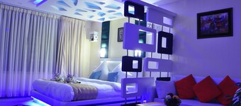 Royal Penguin Boutique Hotel & Spa