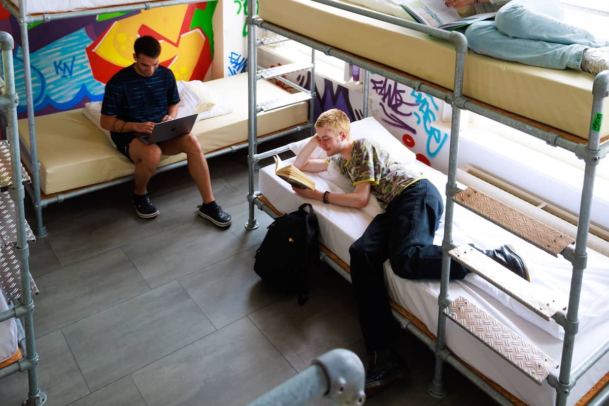 宿舍, 男女混合宿舍 (1 bed in 10 bed dorm) | 1 多间卧室、特色装修、特色家居、熨斗/熨板