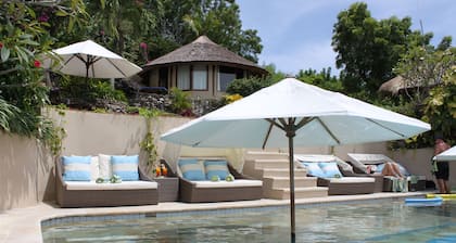 Coconuts Beach Resort