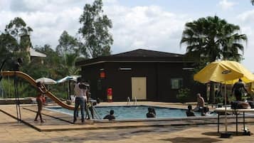 Piscina all'aperto