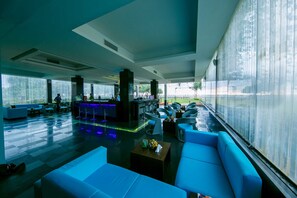 Bar lounge