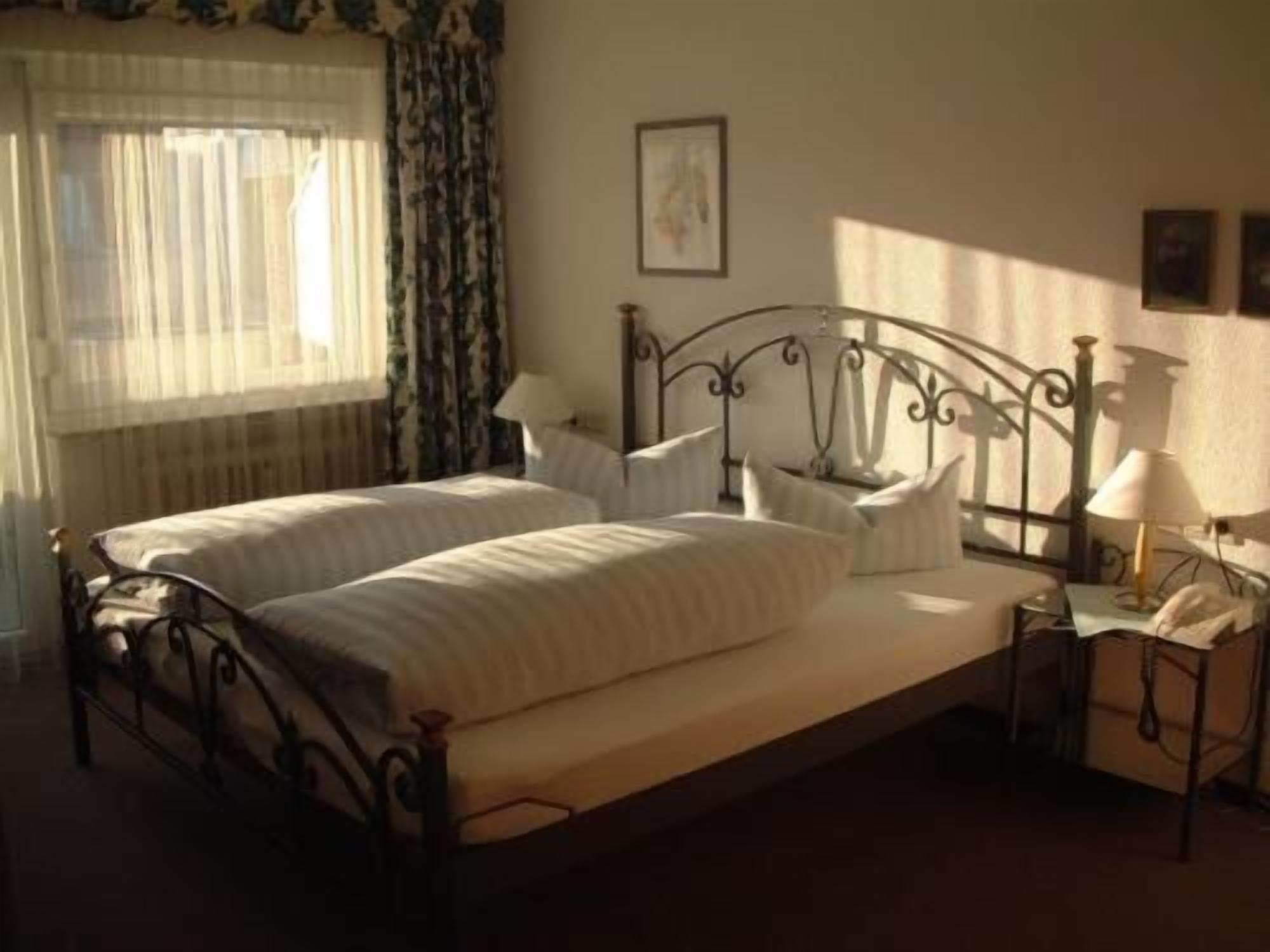 cots/infant beds, free wifi, bed sheets