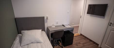 單人房 | 免費無線上網、床單