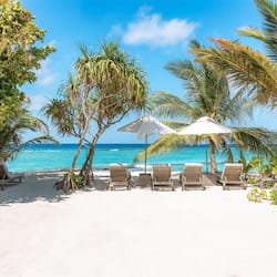 Private beach, sun loungers, beach umbrellas, beach towels