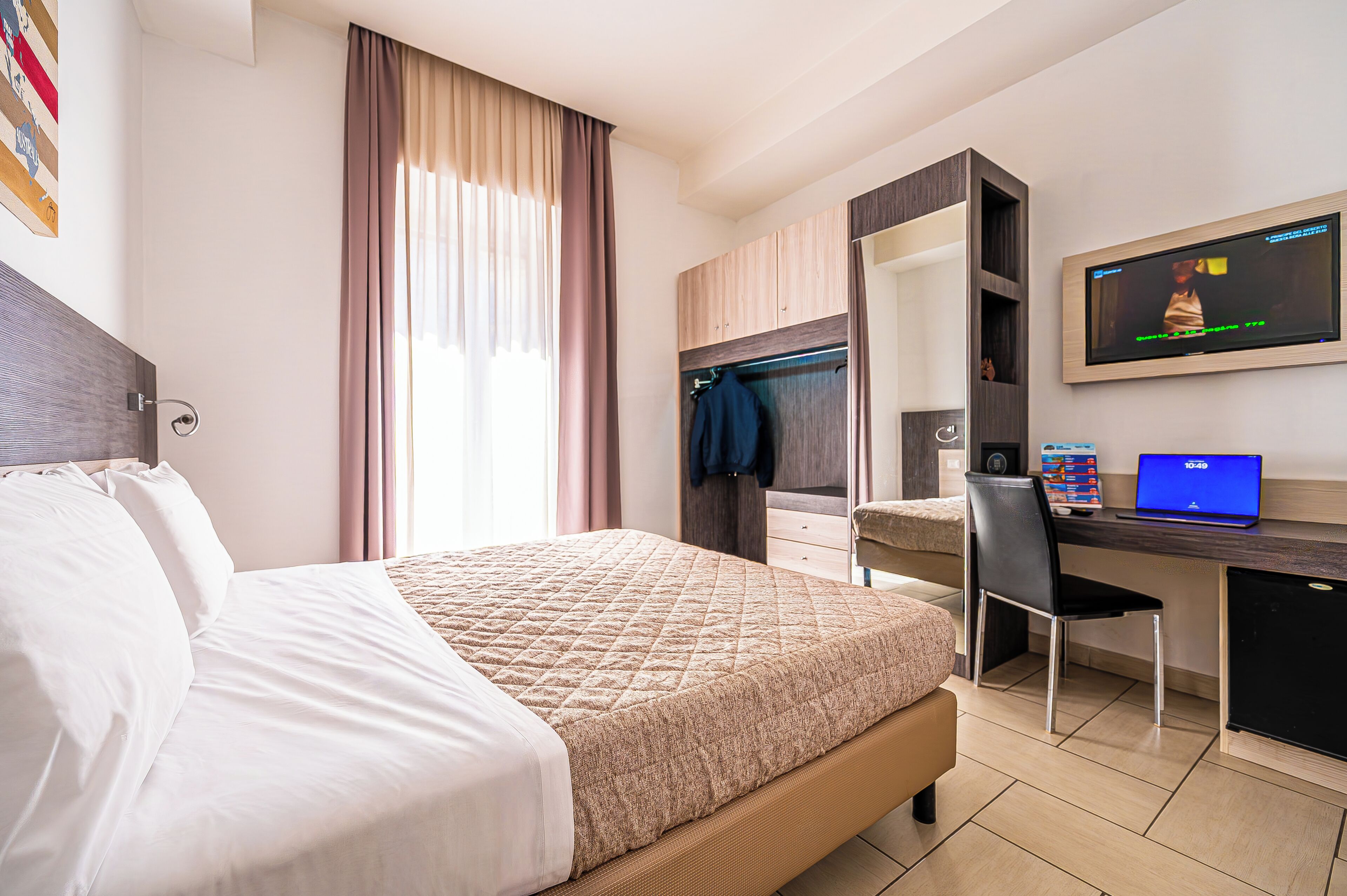 Photo - Napoli Suite
