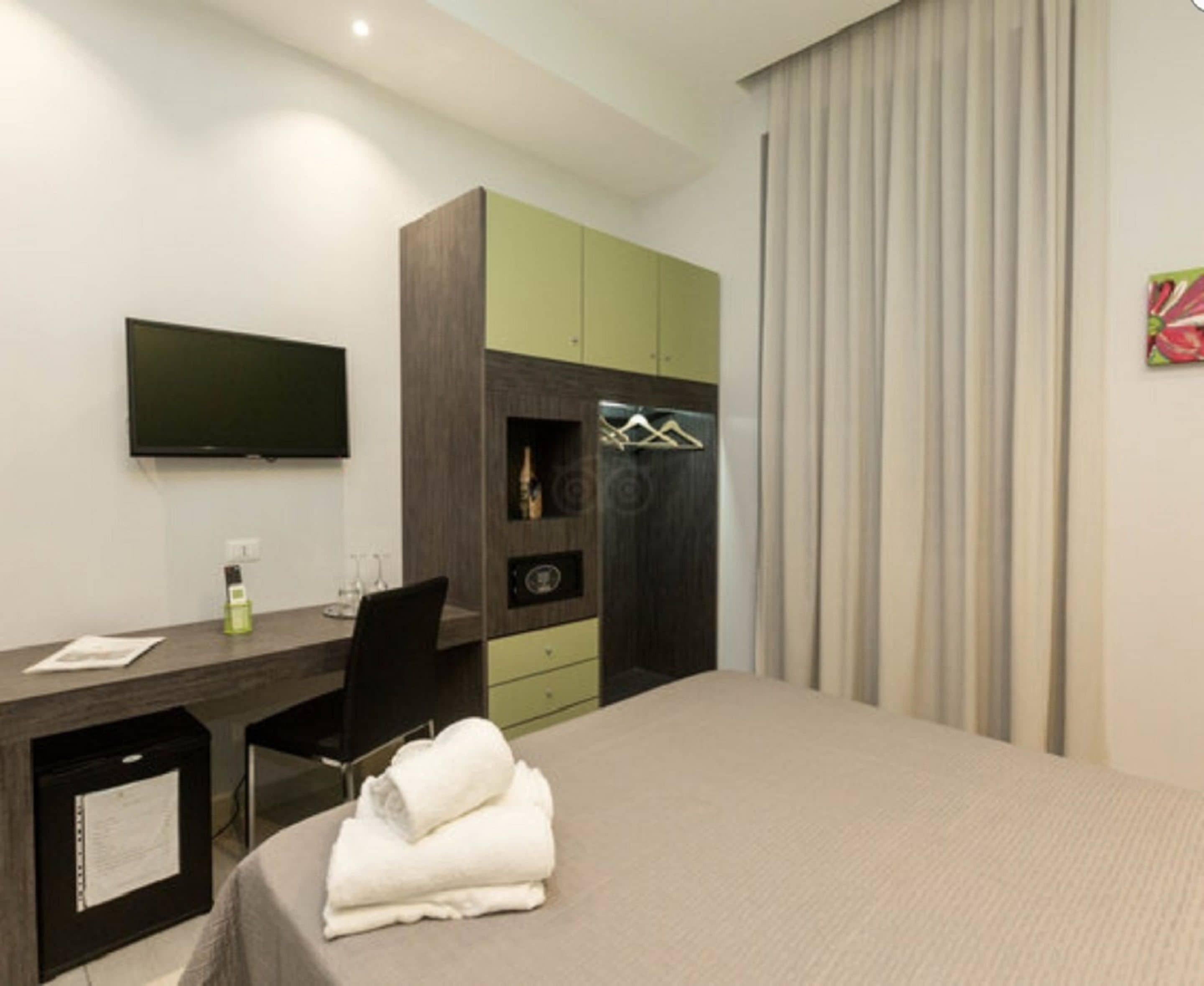 Photo - Napoli Suite