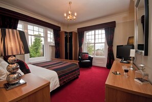 Room - OYO Rayanne House Guest Accommodation (Holywood)