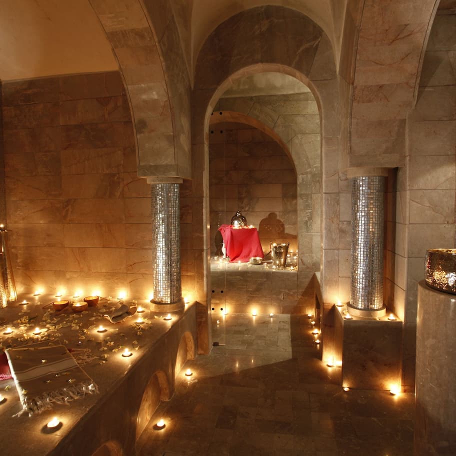 Couples treatment rooms, sauna, steam room, Turkish bath