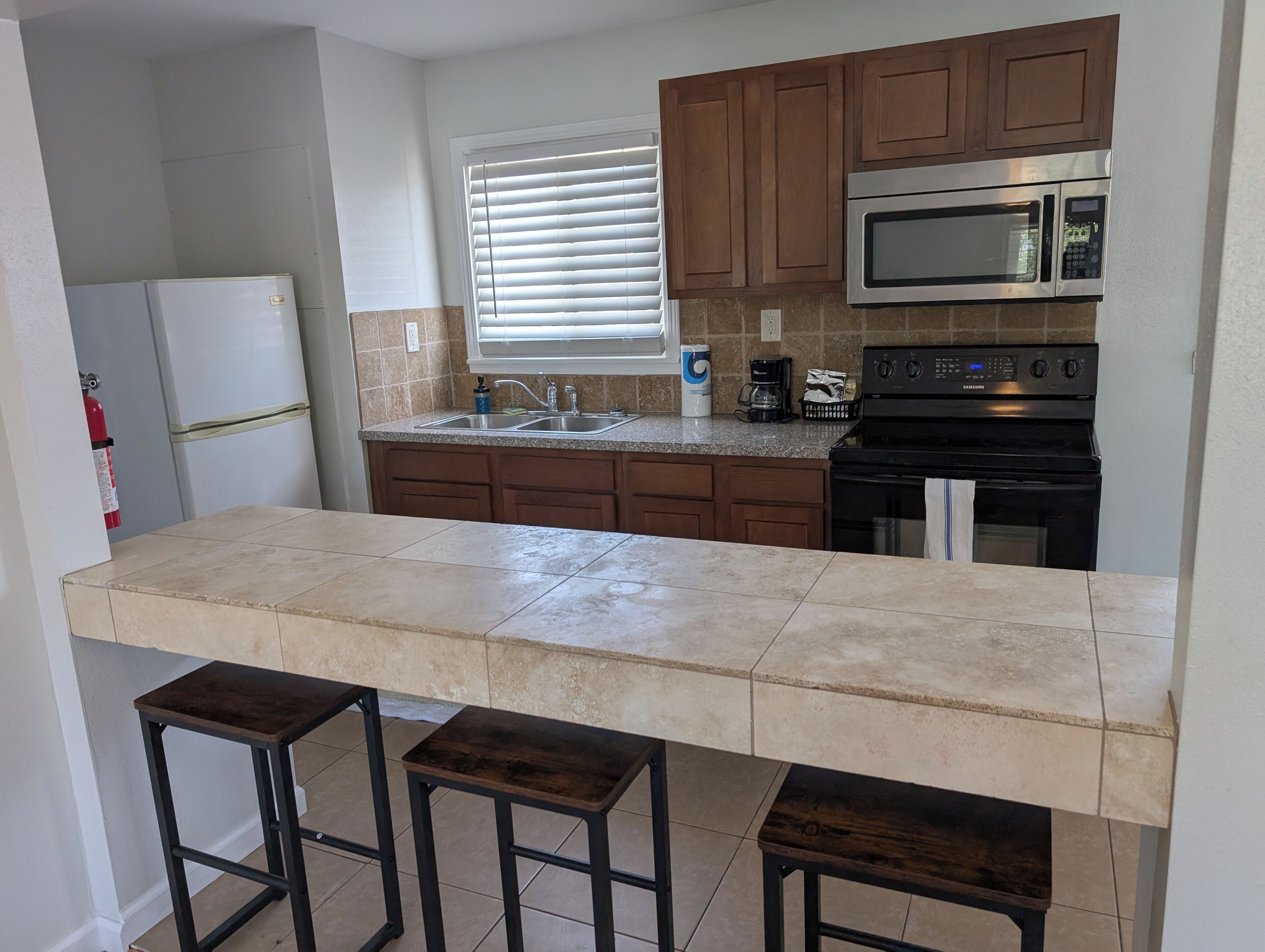 Premium bedding, Tempur-Pedic beds, desk, free WiFi