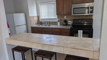 Premium bedding, Tempur-Pedic beds, desk, free WiFi