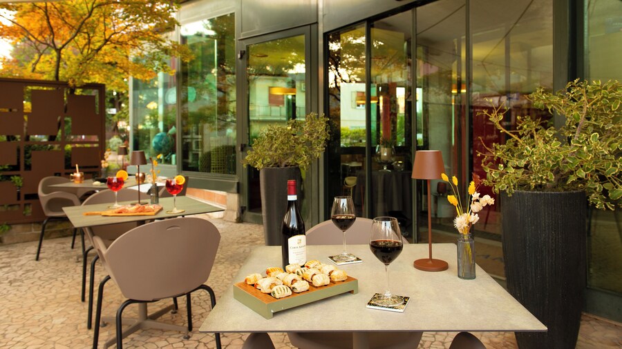 Castagna Palace Hotel & Restaurant