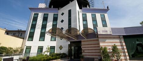 Fachada de la propiedad