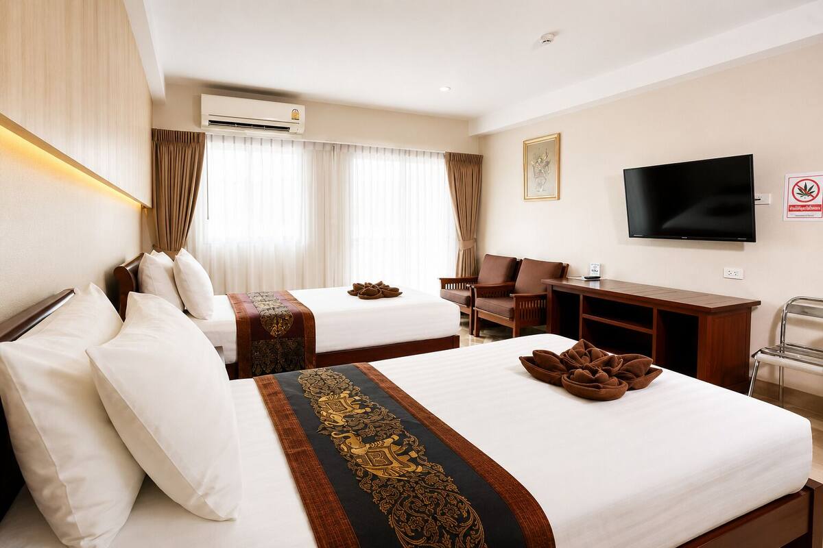 Annex Triple Room | In-room safe, desk, blackout drapes, cribs (surcharge)