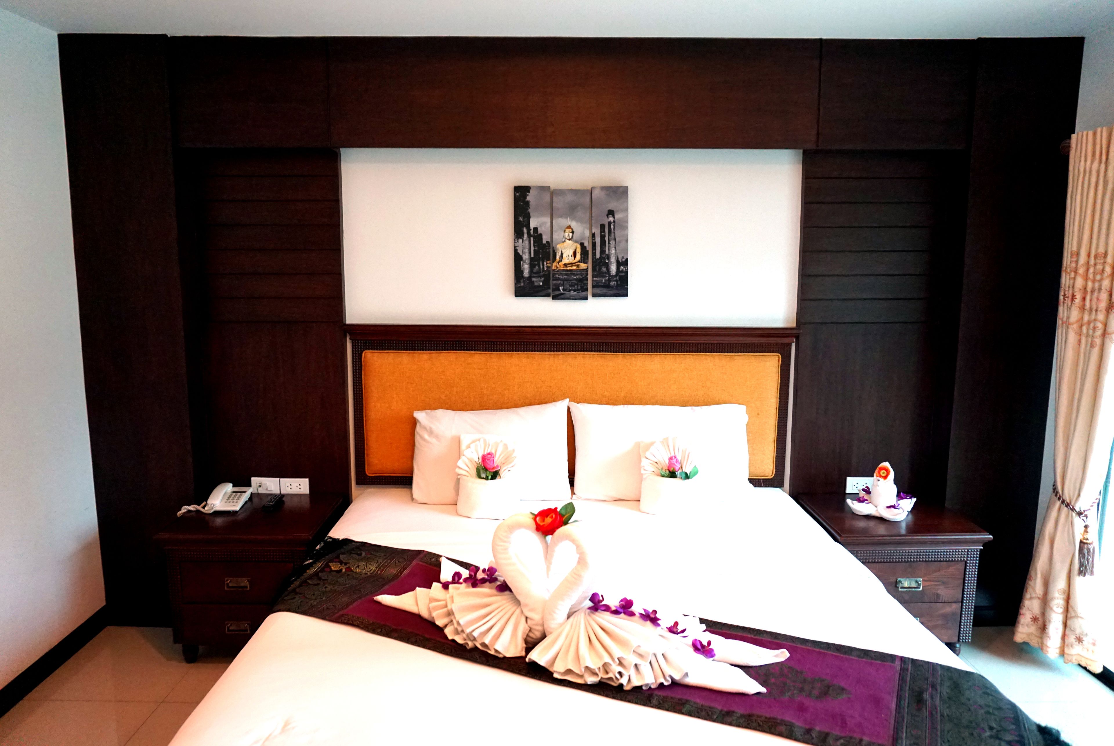 double room | restaurant | breakfast, lunch, dinner served; local cuisine