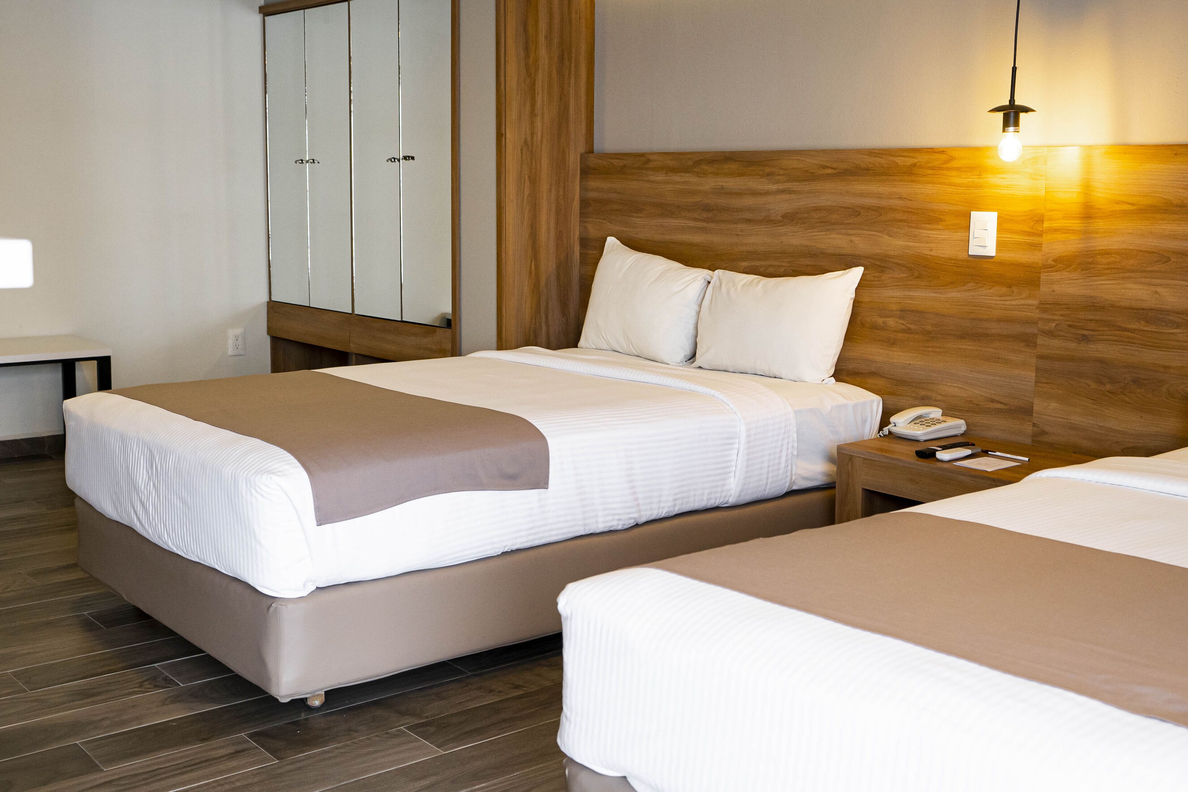 Foto - La Posada Hotel y Suites