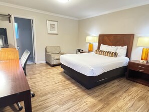 أغطية فراش متميزة وبديكورات فريدة لكل غرفة وطراز فريد لكل وحدة ومكتب