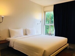 Superior Room | Minibar, in-room safe, free WiFi - NY TH Hotel (Si Racha)